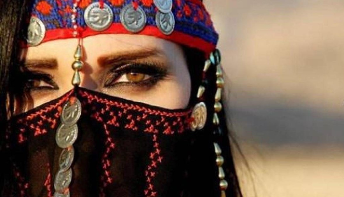 علامات جمال المرأة عند العرب قديماً
